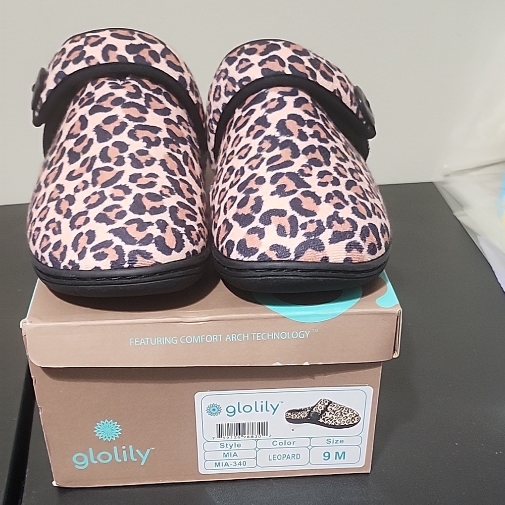 Leopard Womans Slippers